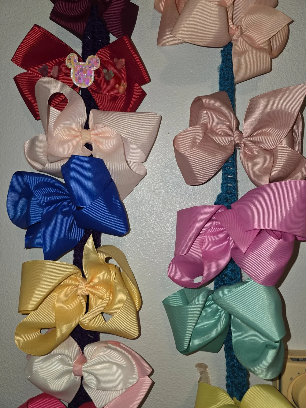 26 Piece Girls Hair Bow Bundle Assorted Colors & Styles